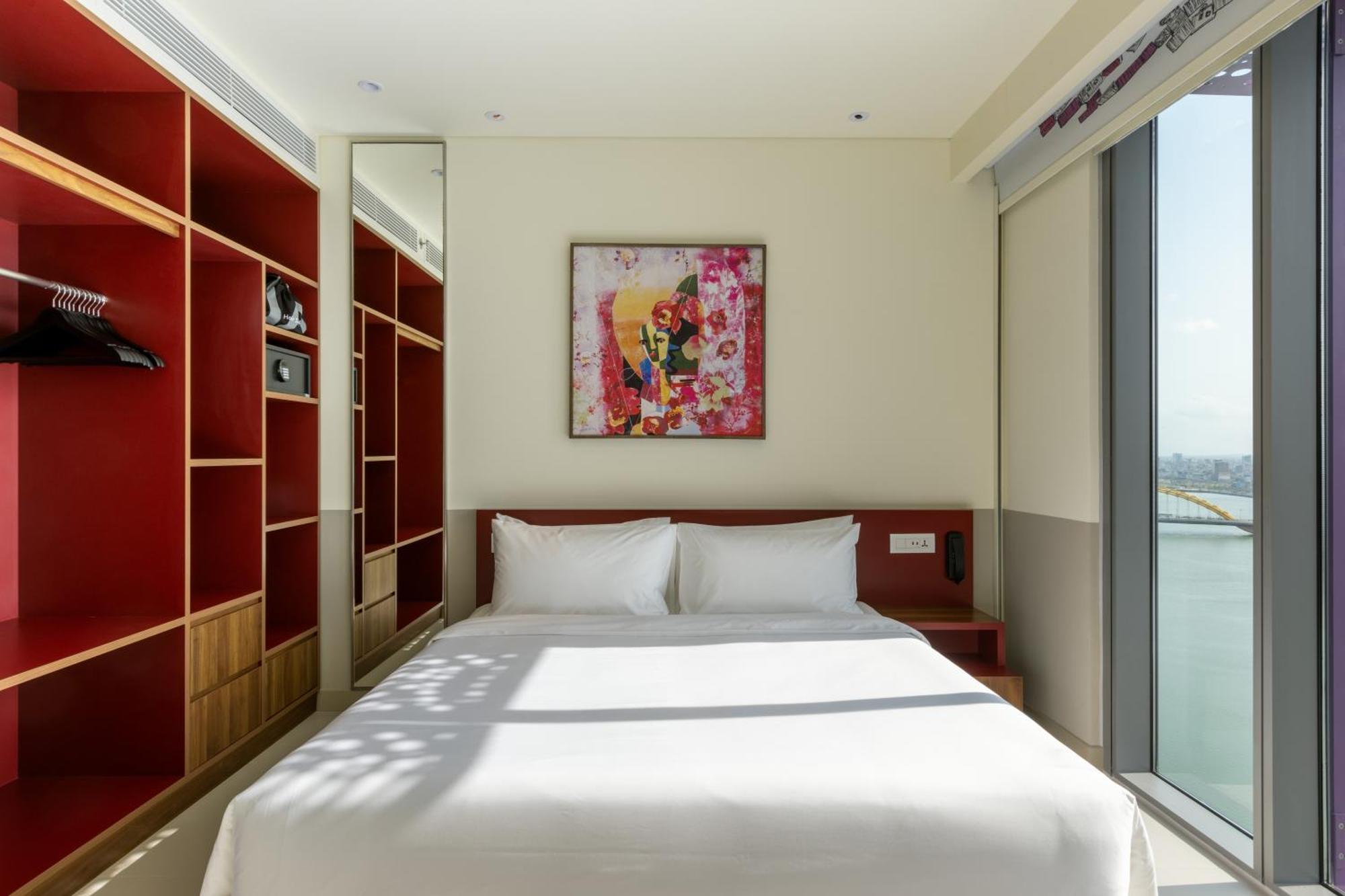 Wink Icon Hotel Danang Riverside - Luxury Suites - 24Hrs Stay & Rooftop Pool Bar Exteriér fotografie